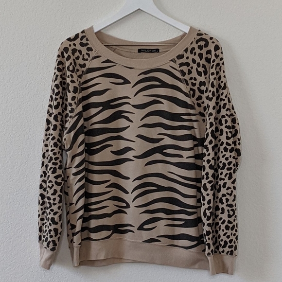 Wildfox Sweaters - Wildfox medium animal print brown sweater